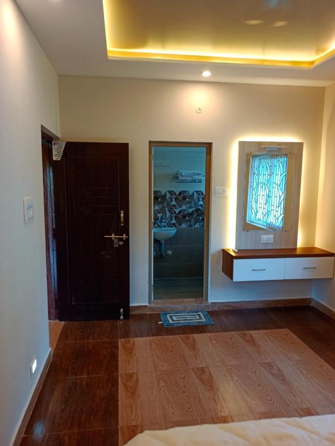 The Green Pride Resort Yelagiri Rum bild